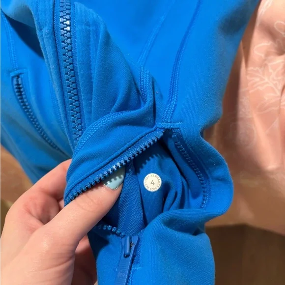 Blue Lululemon Define Jacket - Size 4 - Picture 2 of 3